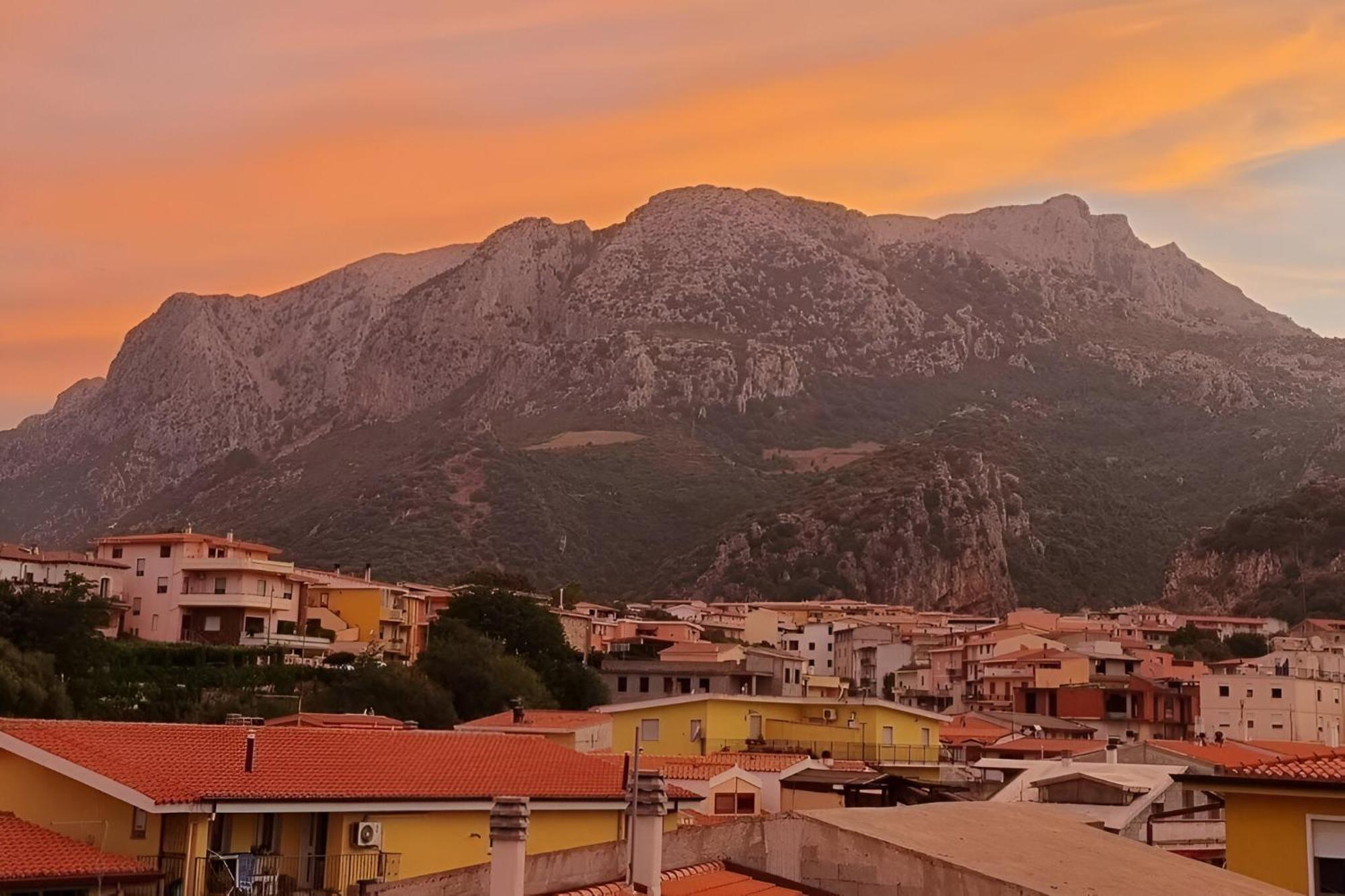 La Corte Sarda Centro Storico A 5Min Di Auto Dal Mare Siniscola Exterior foto
